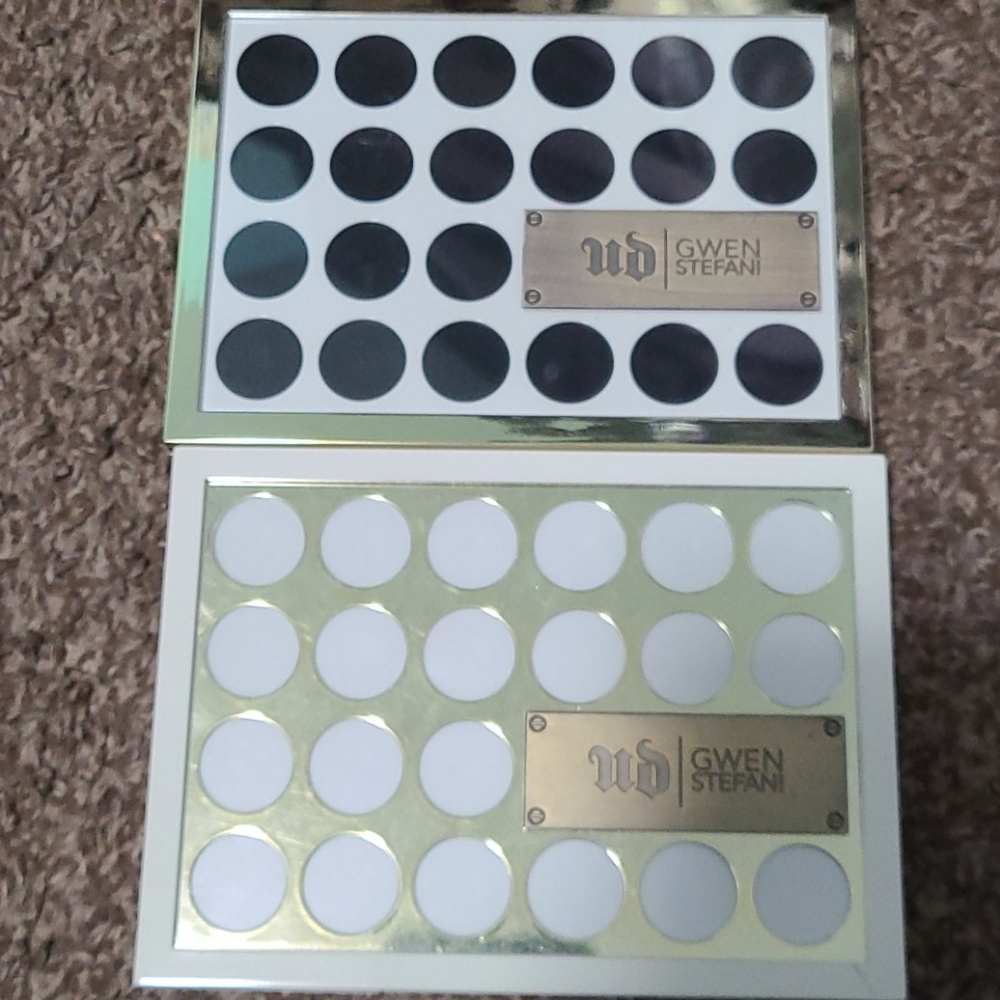 Both Urban Decay Gwen Stefani eye&blush palette